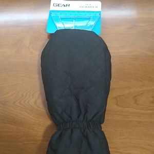 Travel Gear ice scraper